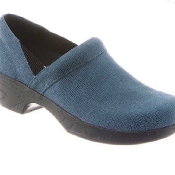KLOGS/ Women's Klogs by Portland Clog / Nursing Work Shoes/ size 7.5 - Picture 1 of 10
